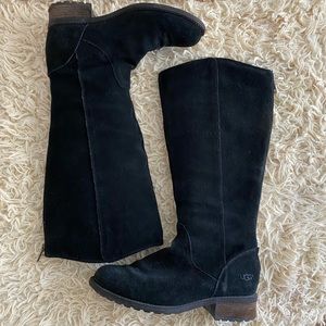 UGG Seldon Black Suede Boot